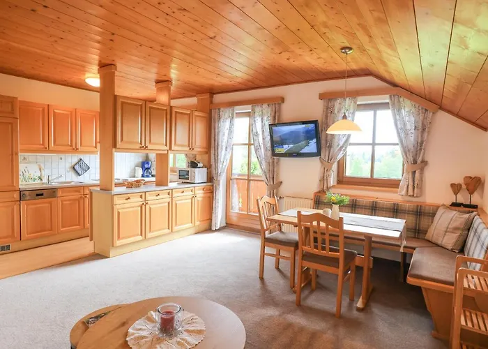 Апартаменты Biobauernhof Brandlhof